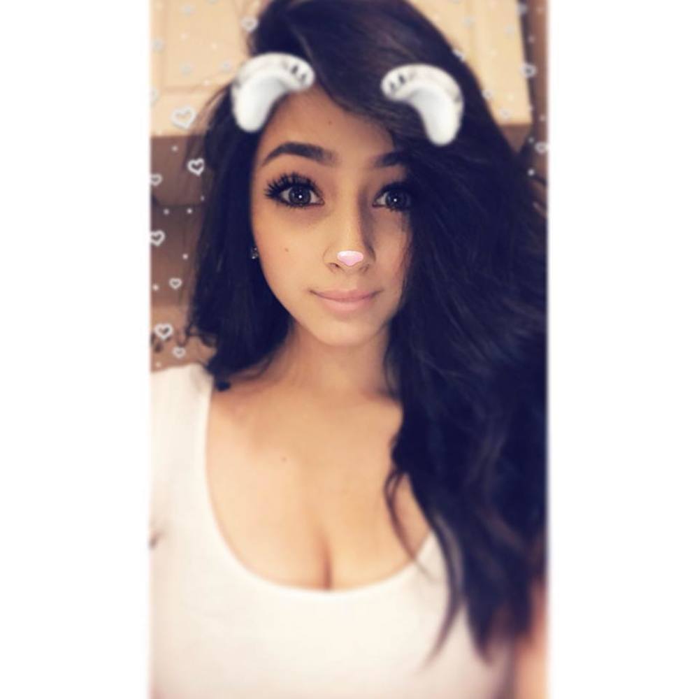 Meet your Posher, Titaa